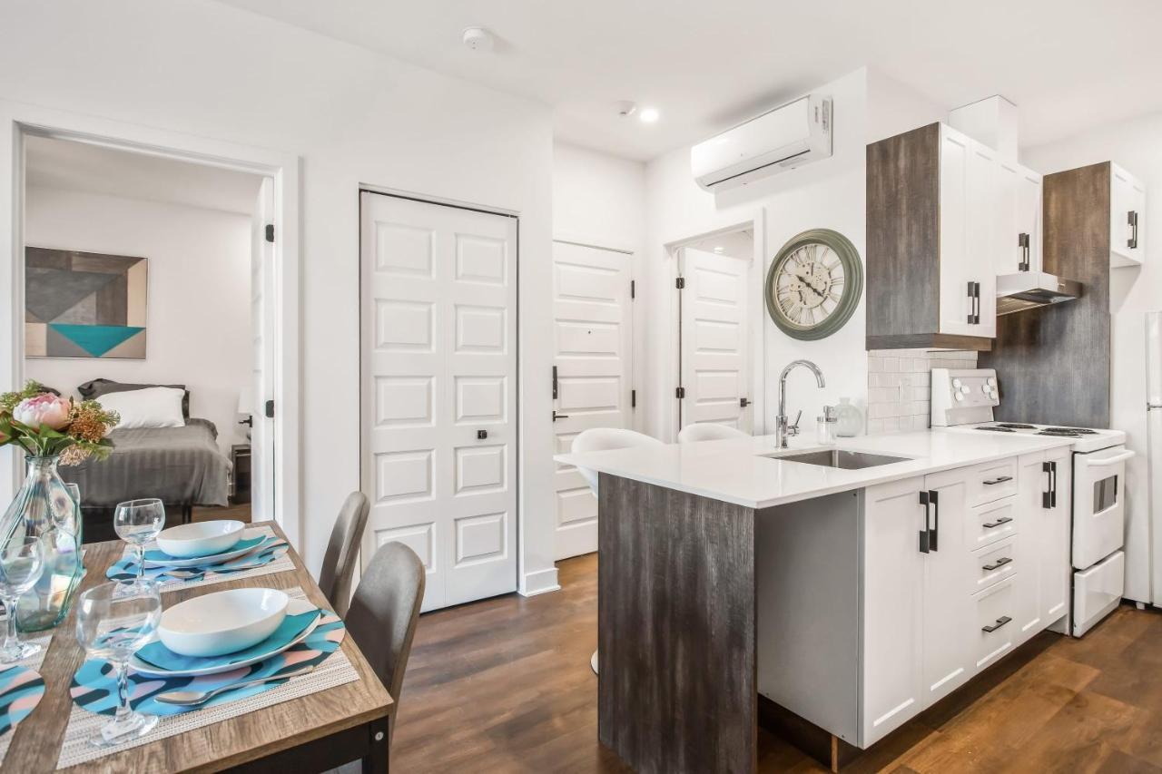 Appartamento M11 Luxury 1Br Sofa Bed In The Heart Of Plateaumile-End Montréal Esterno foto