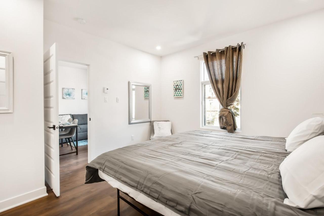 Appartamento M11 Luxury 1Br Sofa Bed In The Heart Of Plateaumile-End Montréal Esterno foto