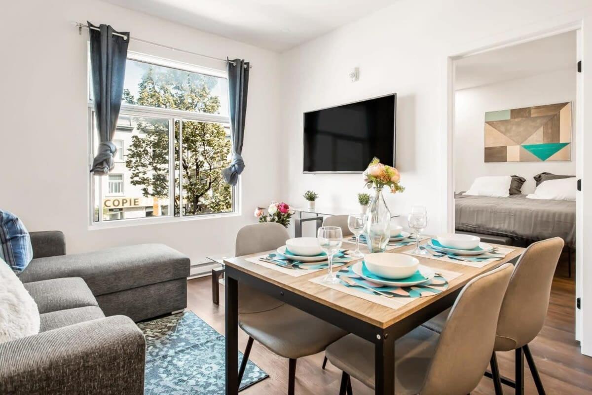 Appartamento M11 Luxury 1Br Sofa Bed In The Heart Of Plateaumile-End Montréal Esterno foto